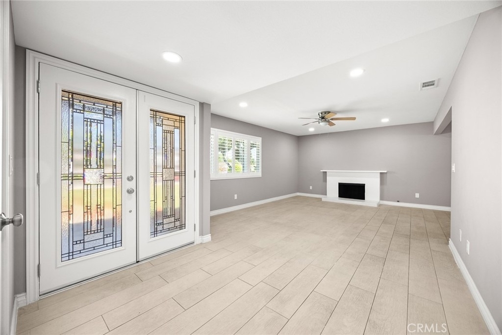 1641 Maywood Avenue - Photo 6