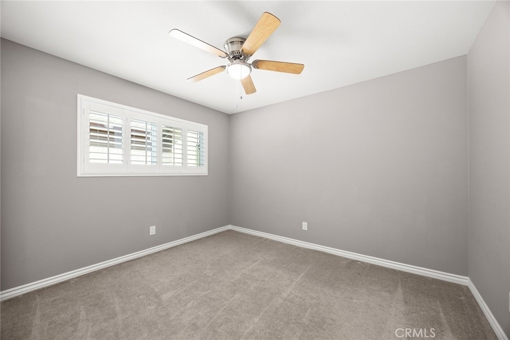 1641 Maywood Avenue - Photo 20