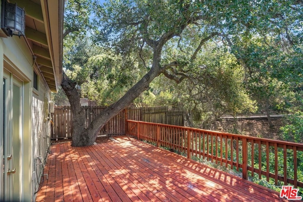 21652 Encina Road - Photo 14