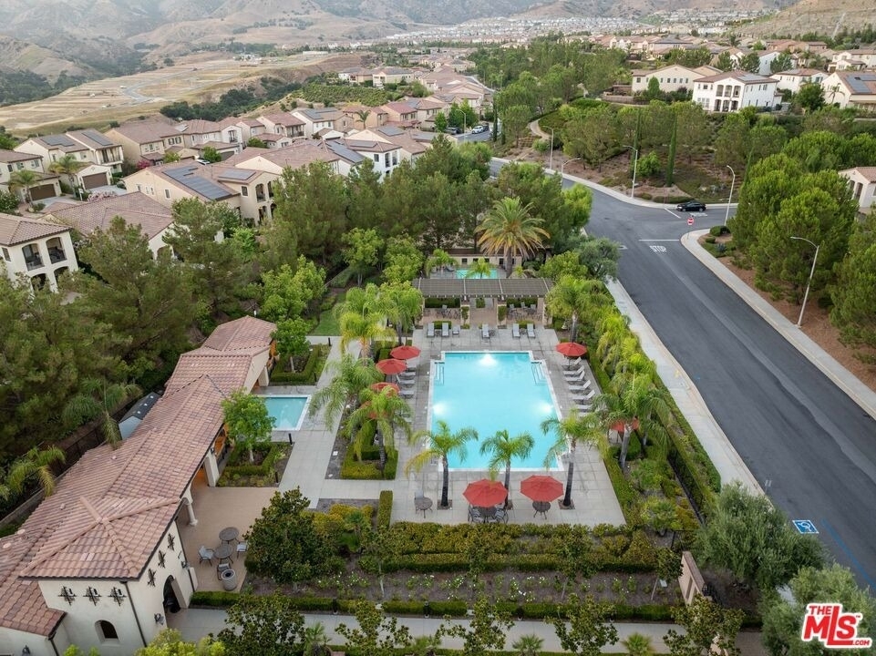 11925 N Ricasoli Way - Photo 49