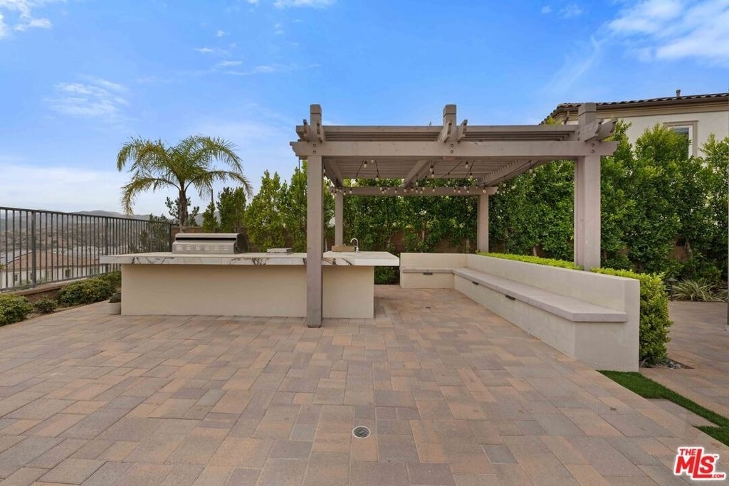 11925 N Ricasoli Way - Photo 38