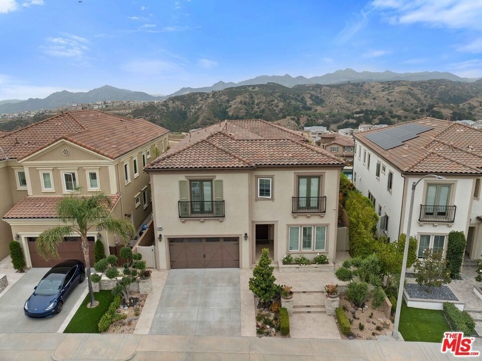 11925 N Ricasoli Way - Photo 2