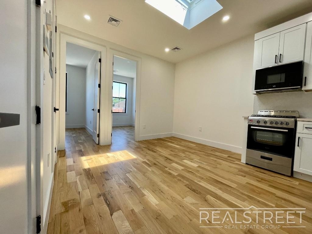 144a Sumpter St - Photo 4