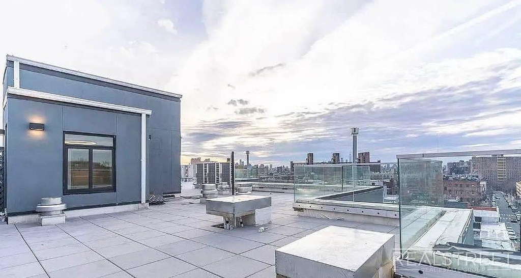 594 Bushwick Avenue - Photo 7