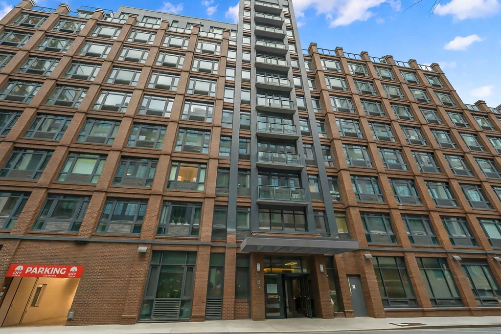 Front Street - Photo 8