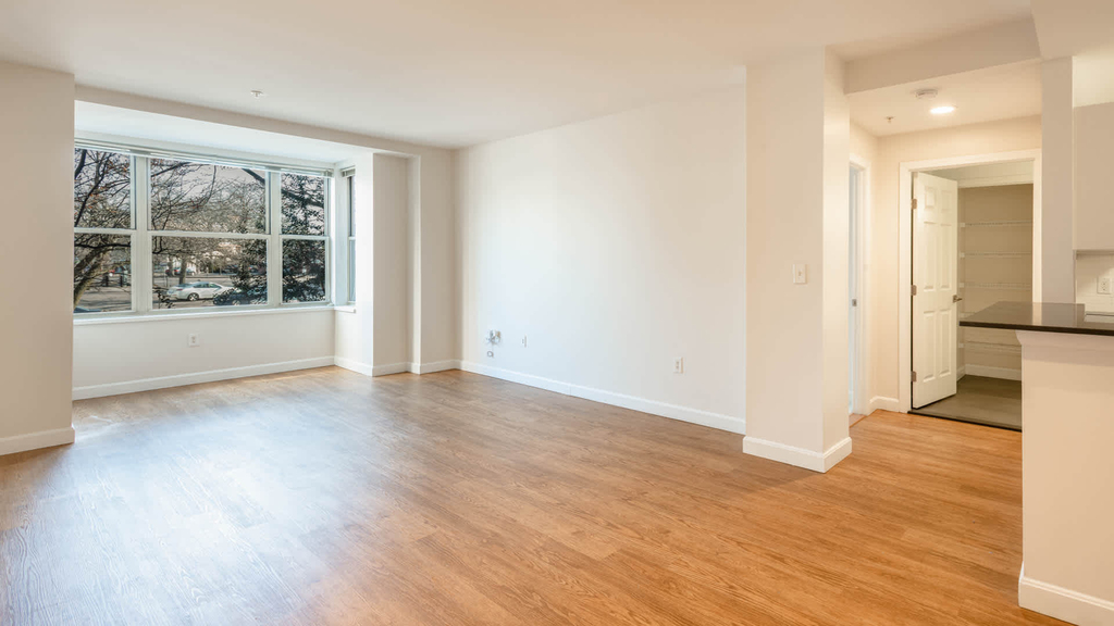 237 Moody St. - Photo 66