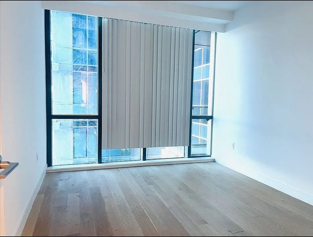 Farrington Street - Photo 8