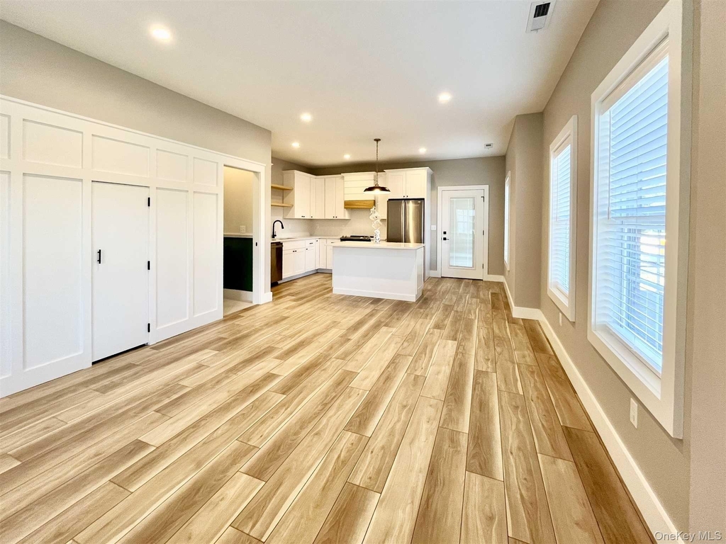 1408 Noxon Road - Photo 4
