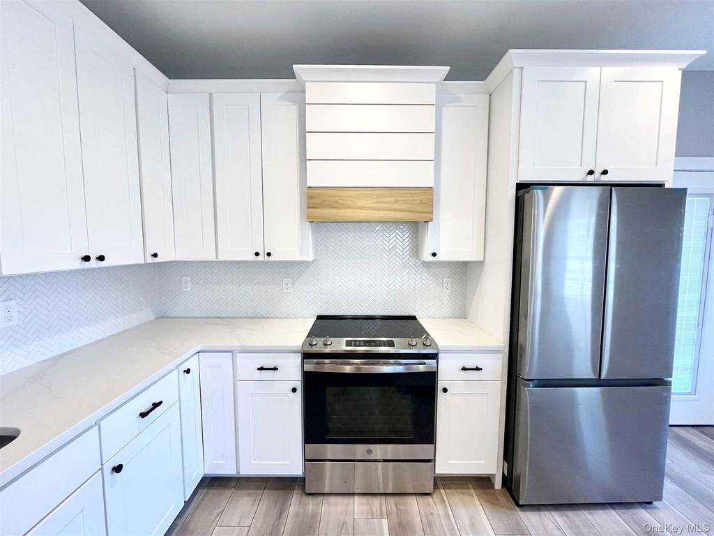 1408 Noxon Road - Photo 8