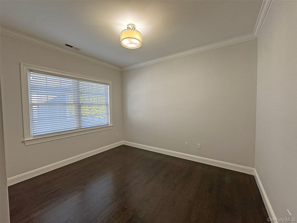 1019 Grove Street - Photo 13