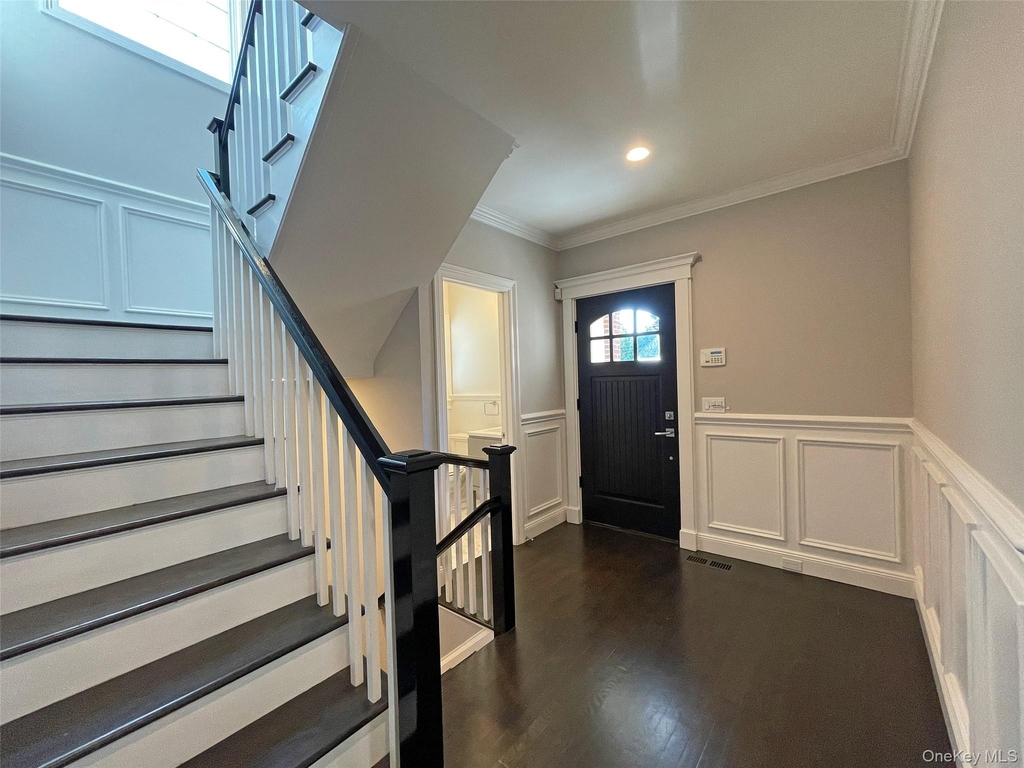 1019 Grove Street - Photo 19