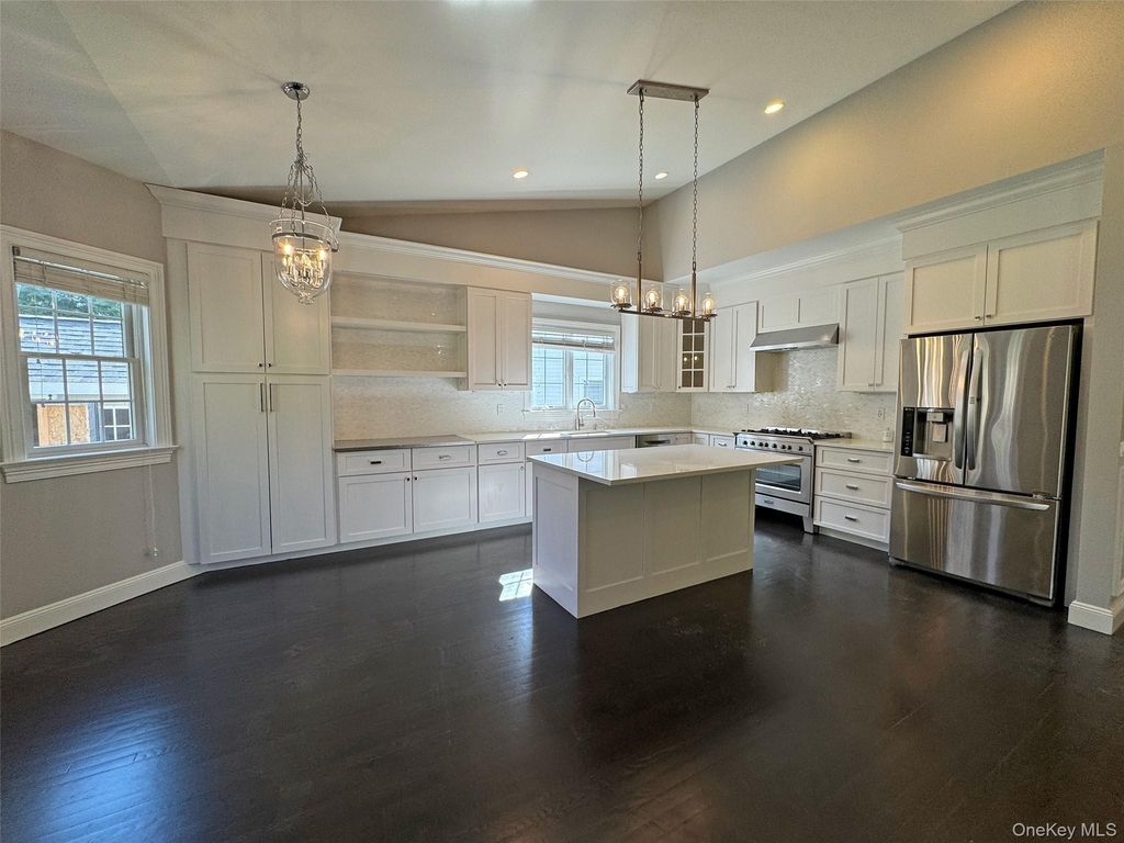 1019 Grove Street - Photo 4