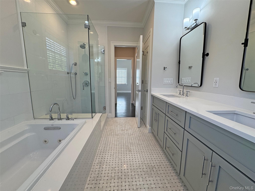 1019 Grove Street - Photo 10
