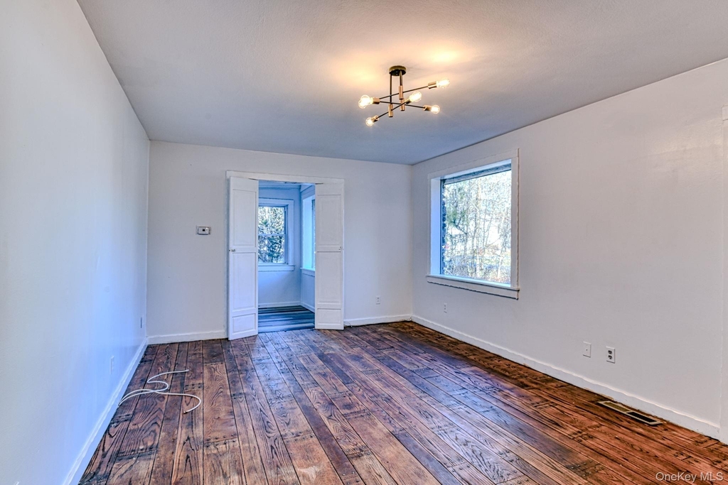 19 Innis Avenue - Photo 3
