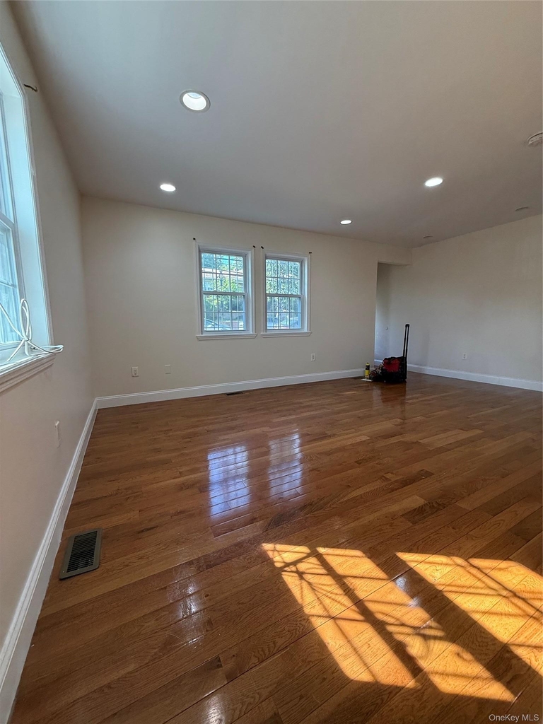 19710 Foothill Avenue - Photo 2