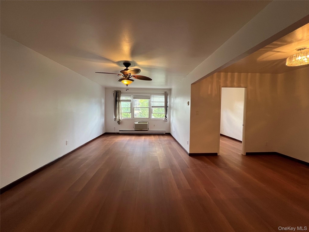 209-14 23rd Avenue - Photo 4