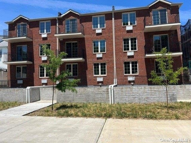 196-28 91st Avenue - Photo 1