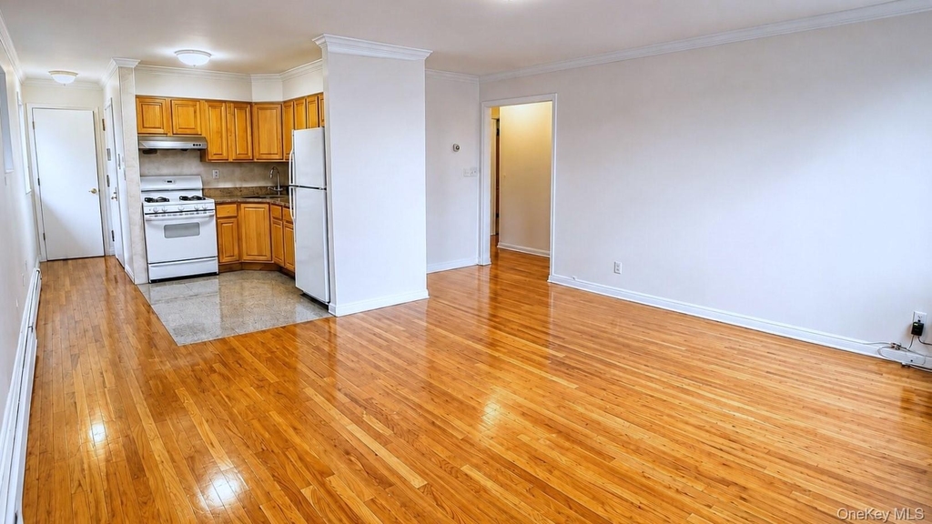 81-64 102nd Avenue - Photo 4