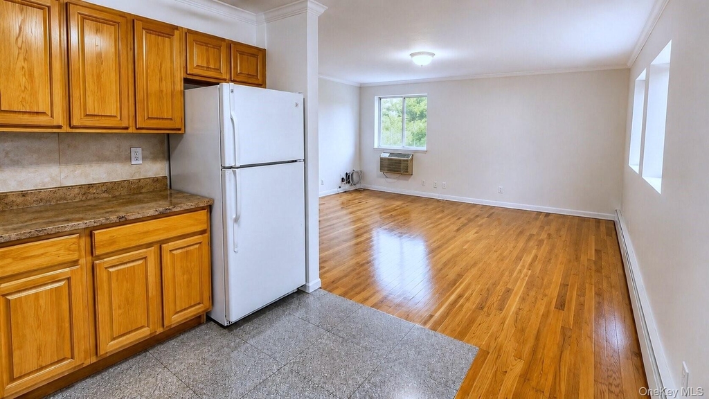 81-64 102nd Avenue - Photo 3
