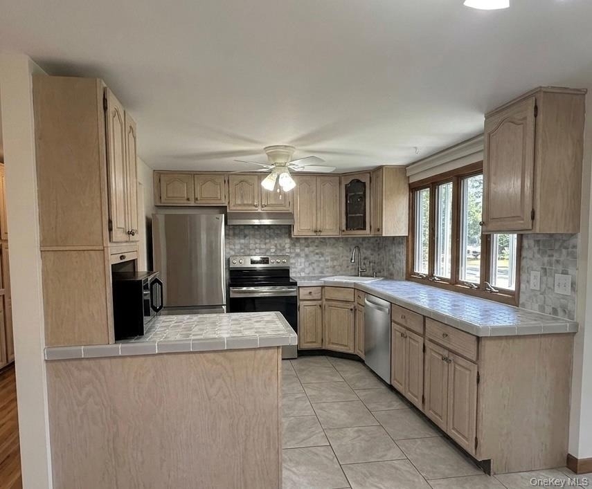 48 Eastover Drive - Photo 1