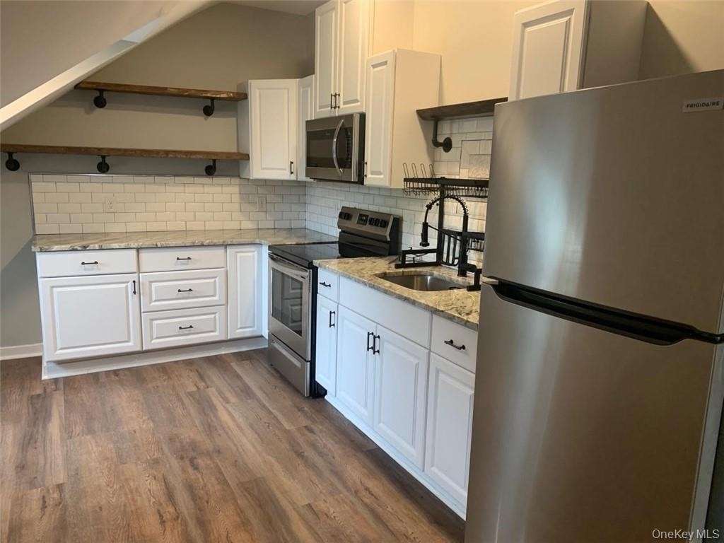 78 Duncan Avenue - Photo 6