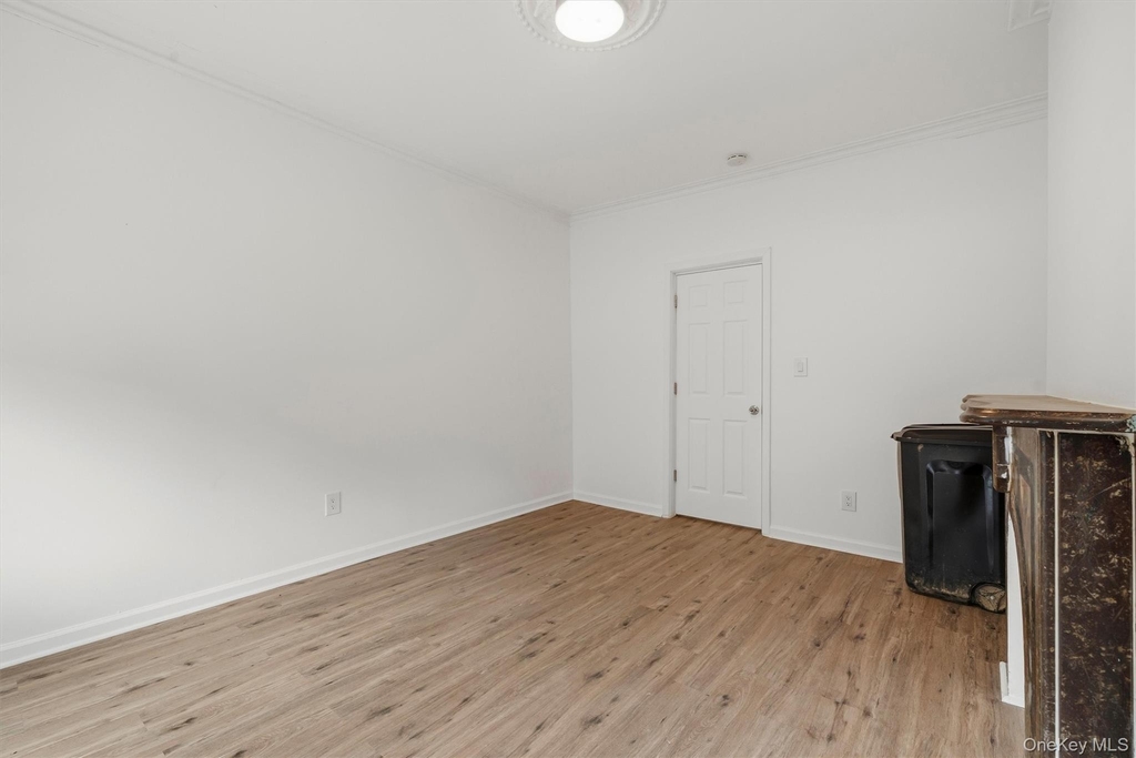 411 Liberty Street - Photo 3
