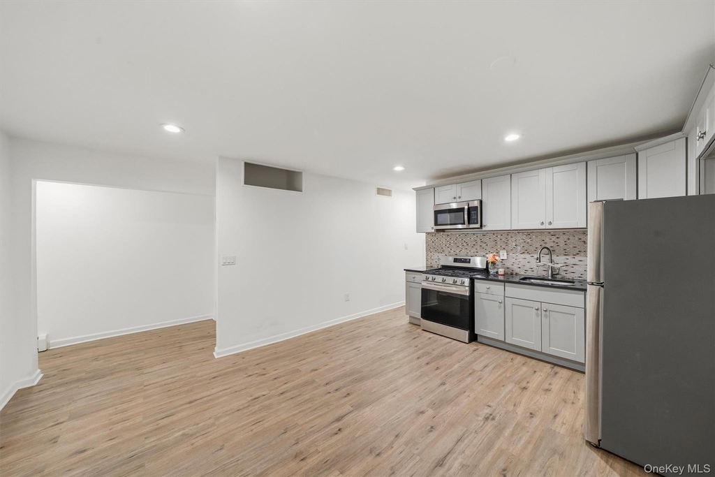 411 Liberty Street - Photo 8
