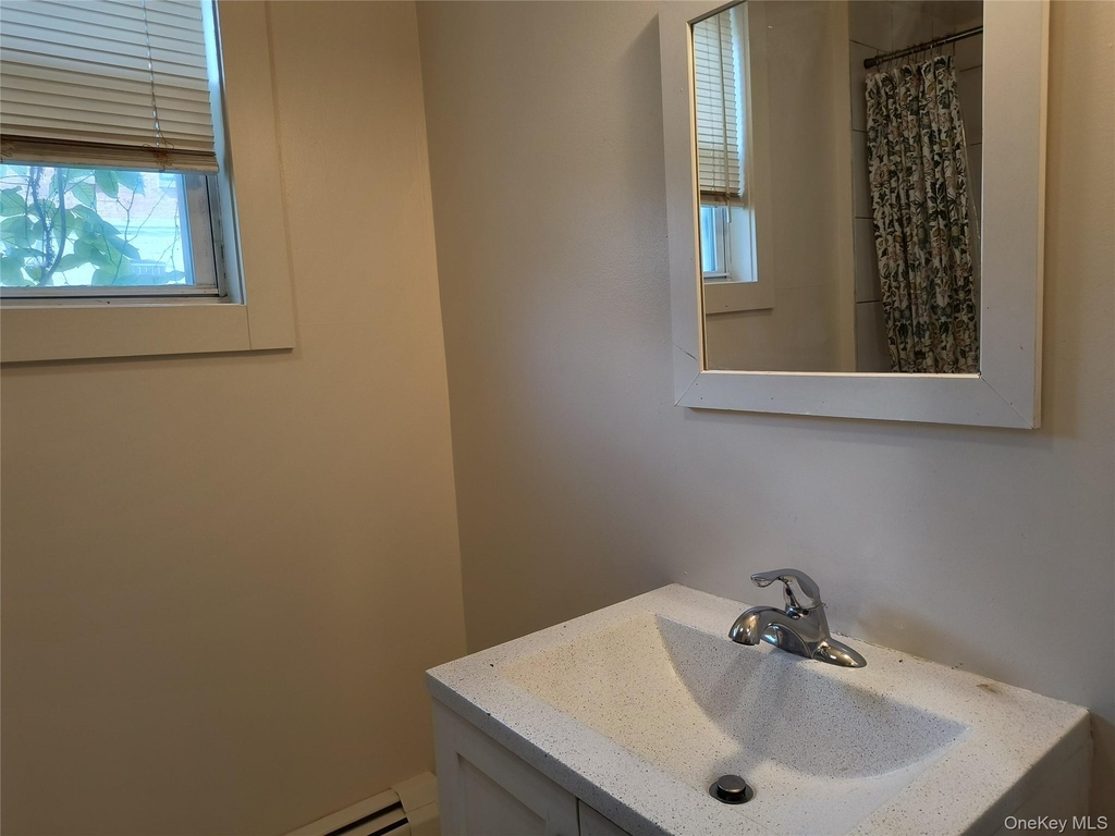 169 N Miller Street - Photo 5