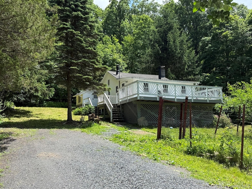 25 Gloria Trail - Photo 0