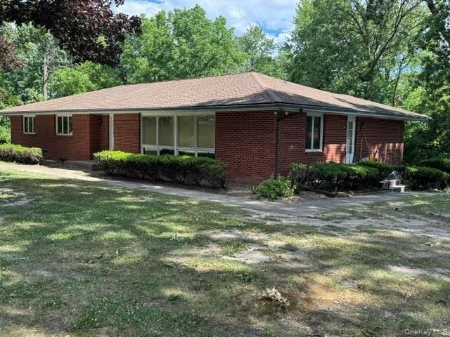 49 Chestnut Lane - Photo 2