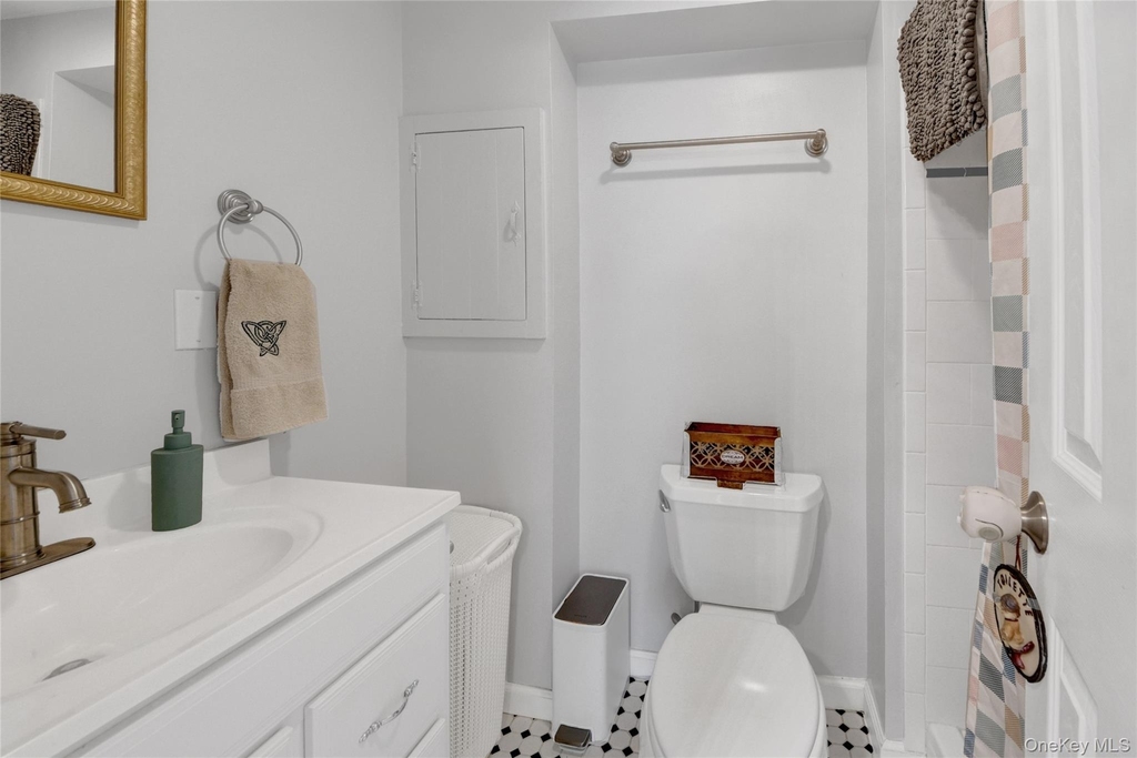 1901 Village Drive - Photo 20