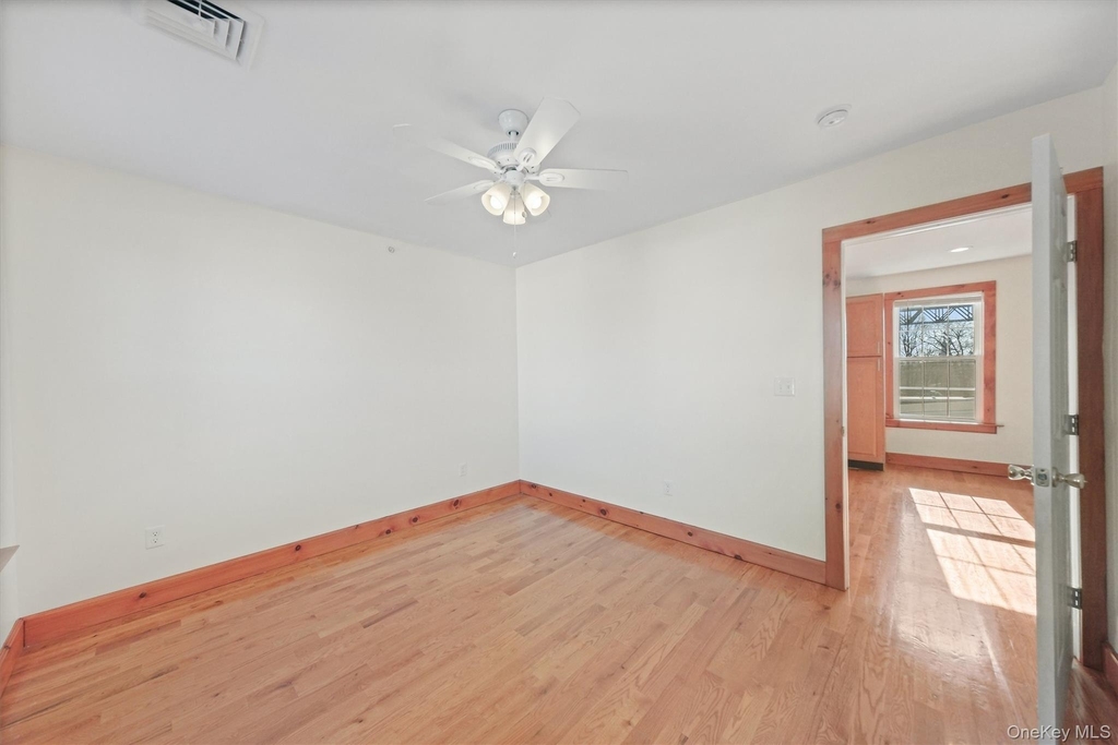 75 Albany Street - Photo 17