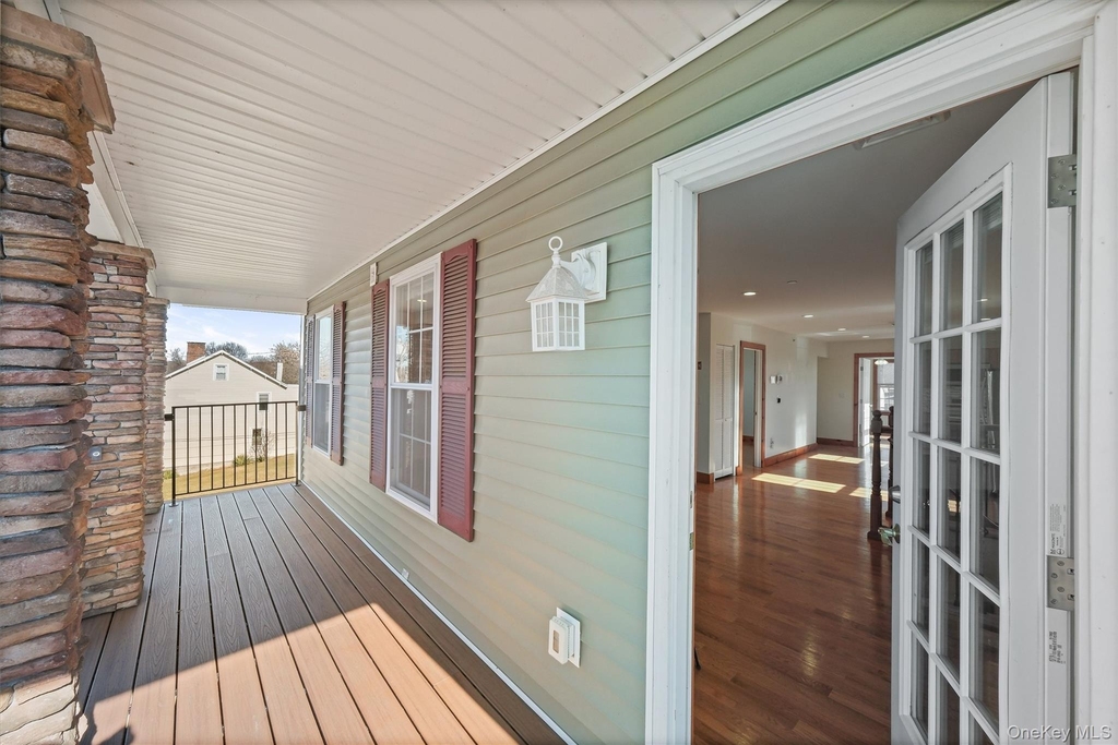 75 Albany Street - Photo 4