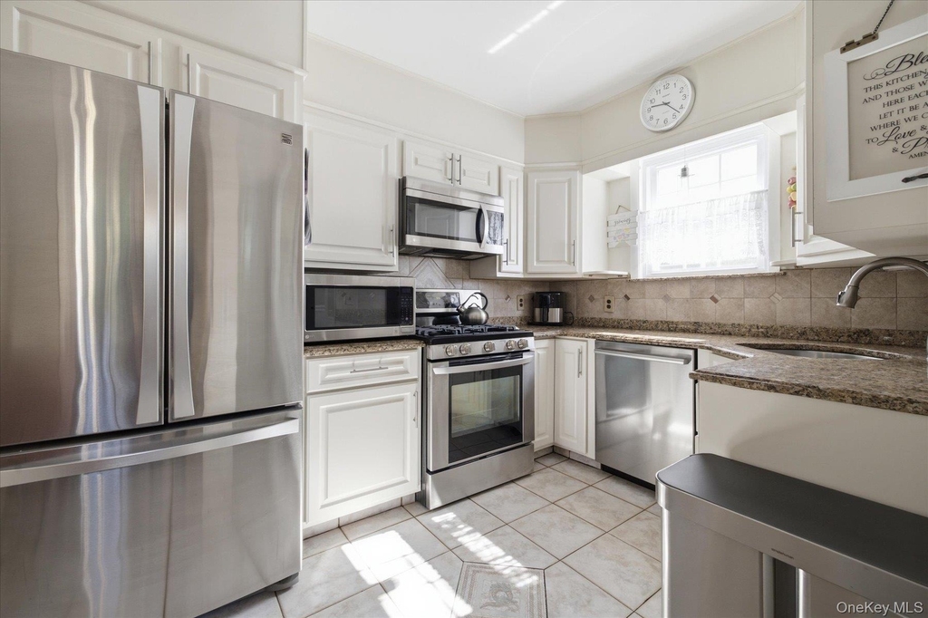 108 Muirfield Road - Photo 2