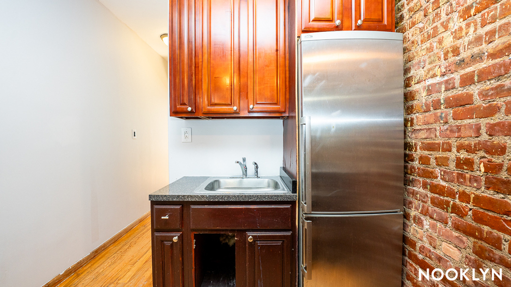665 Central Ave - Photo 11