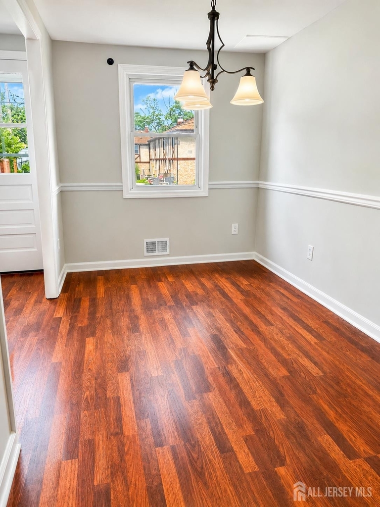 163 Rose Street - Photo 4