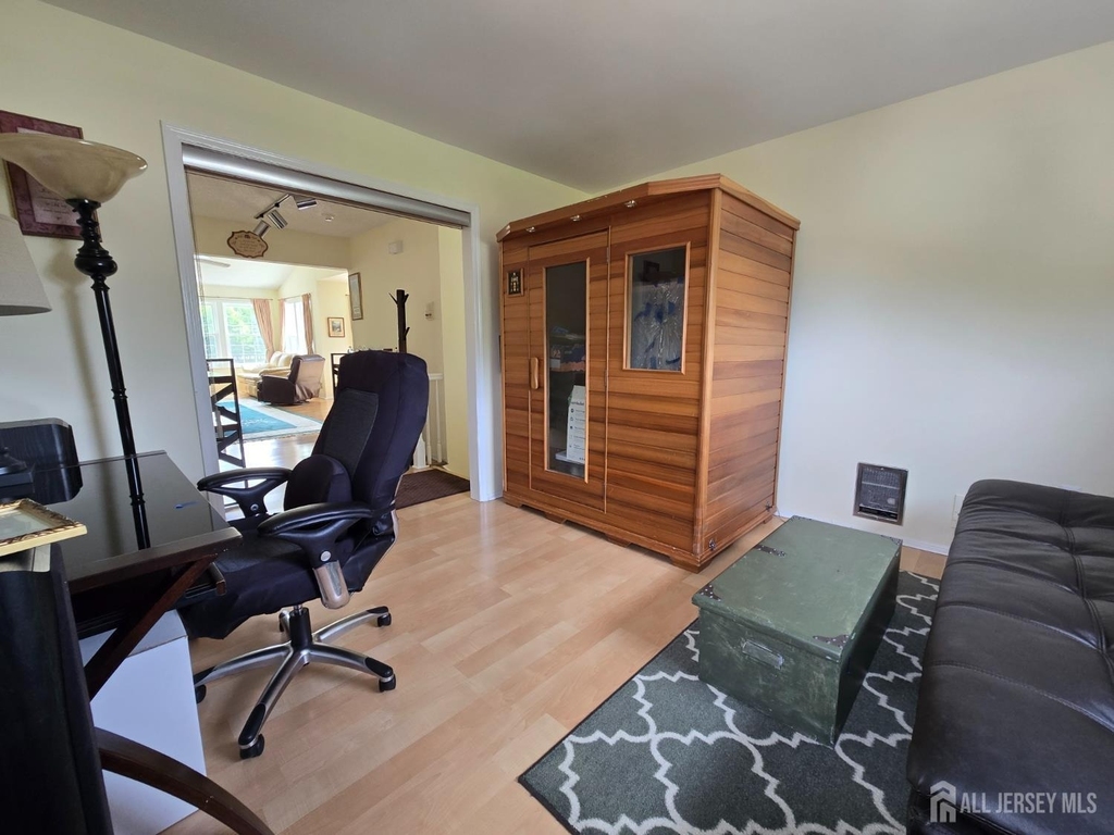 8 Glastonbury Court - Photo 24