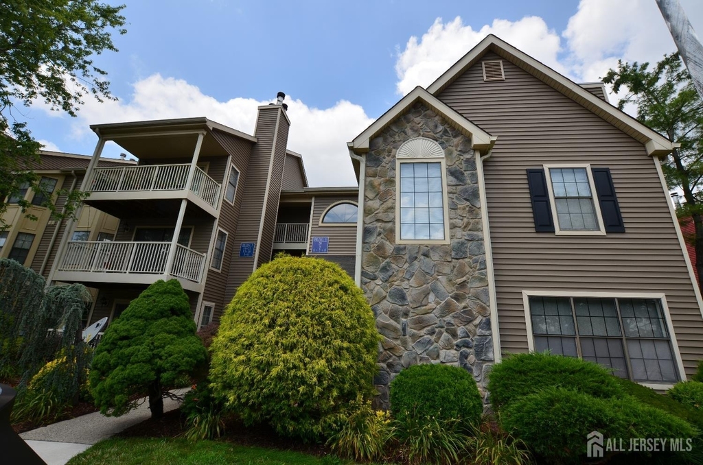 14 Lear Court - Photo 1