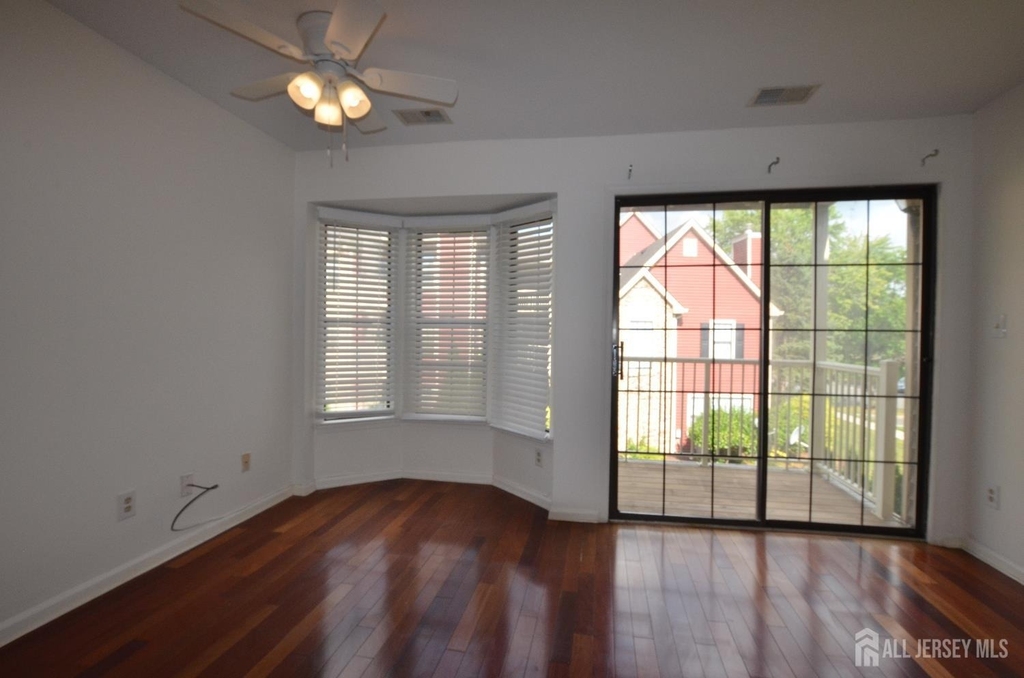 14 Lear Court - Photo 8