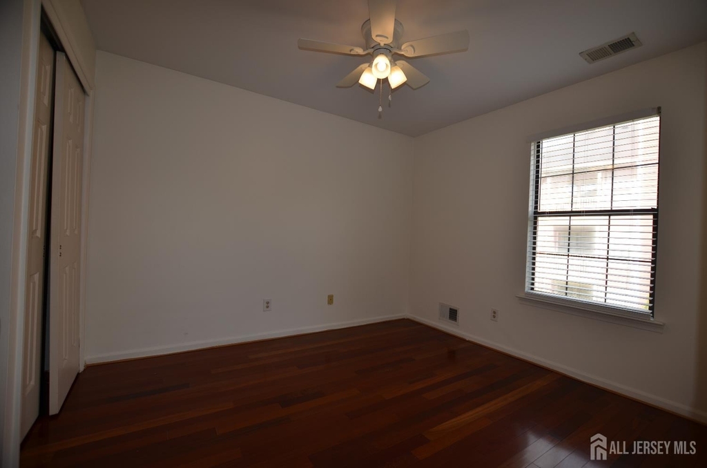 14 Lear Court - Photo 15