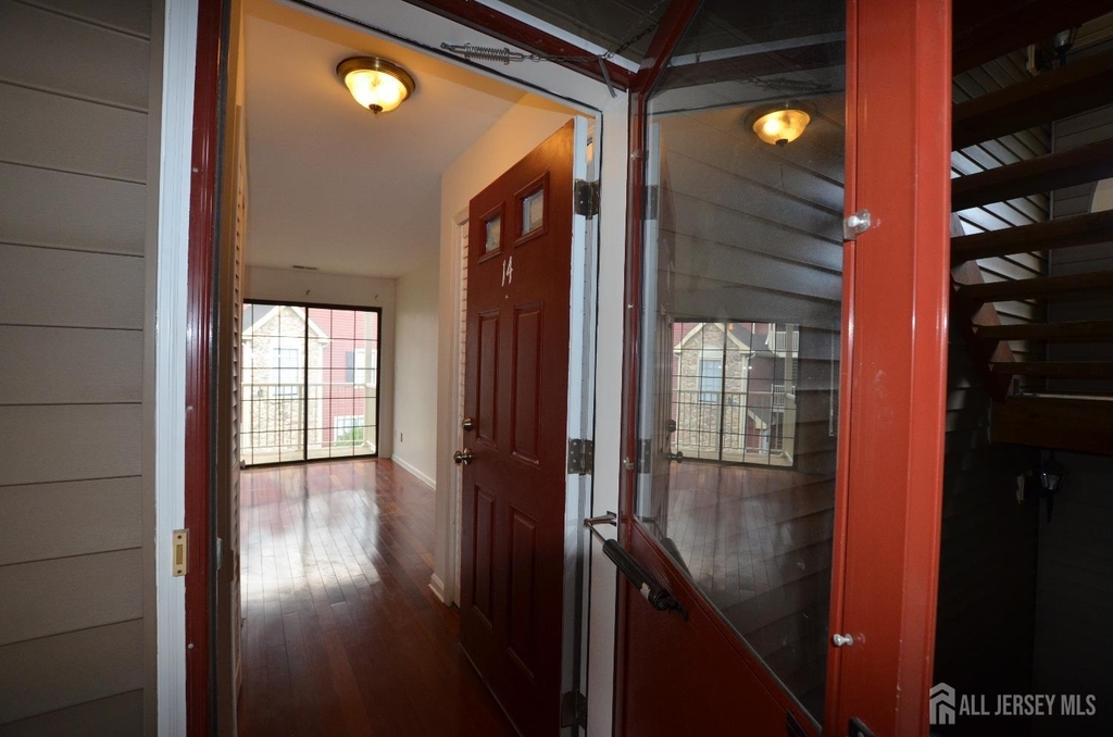 14 Lear Court - Photo 5