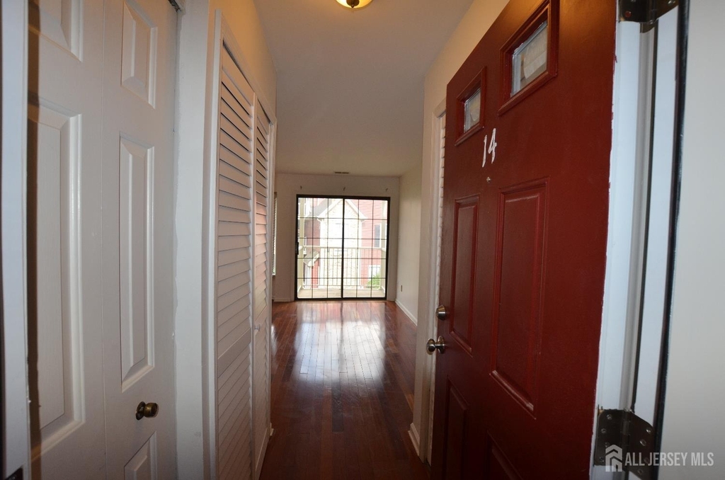 14 Lear Court - Photo 7