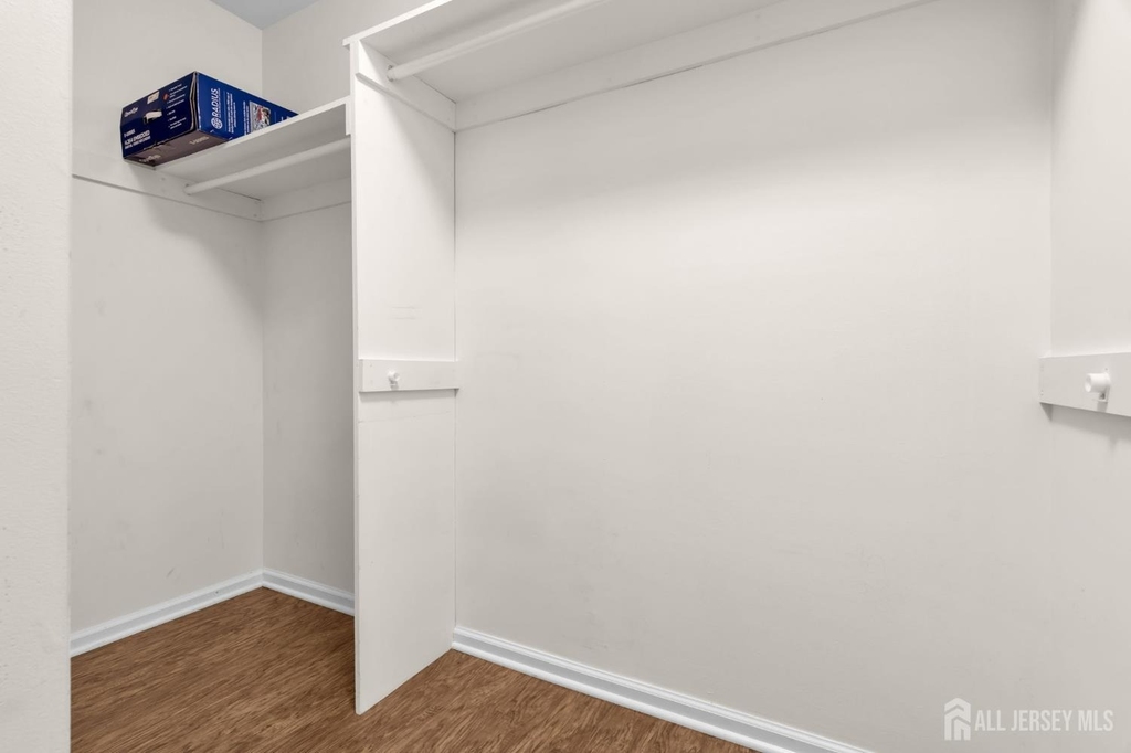19 Delavan Court - Photo 26