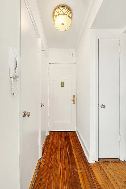 25 Tudor City Place - Photo 4