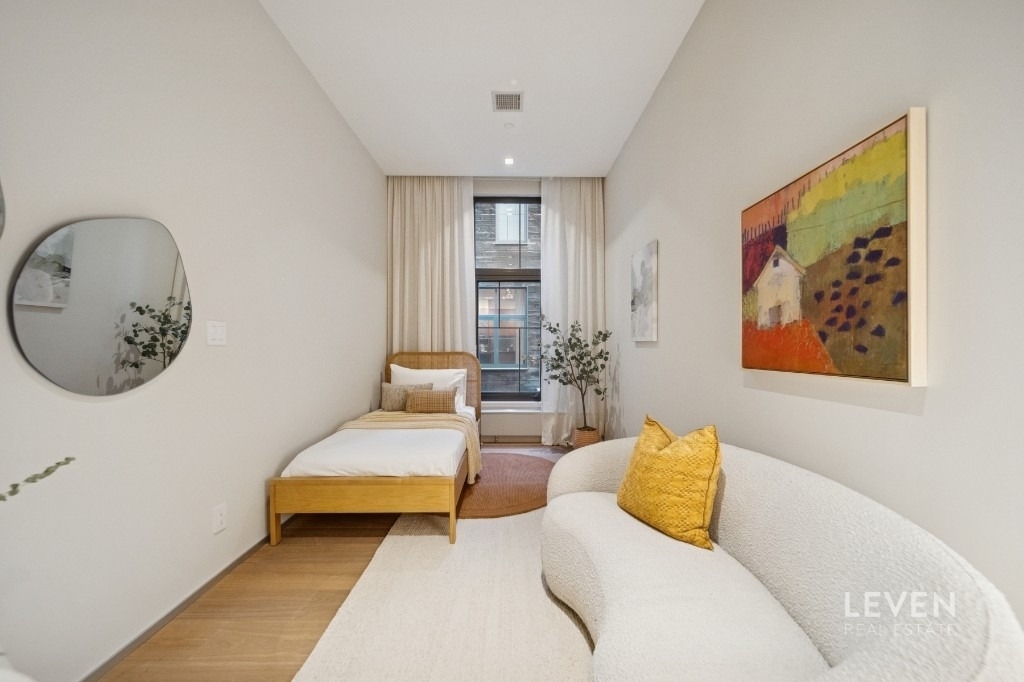 55 Warren Street - Photo 19