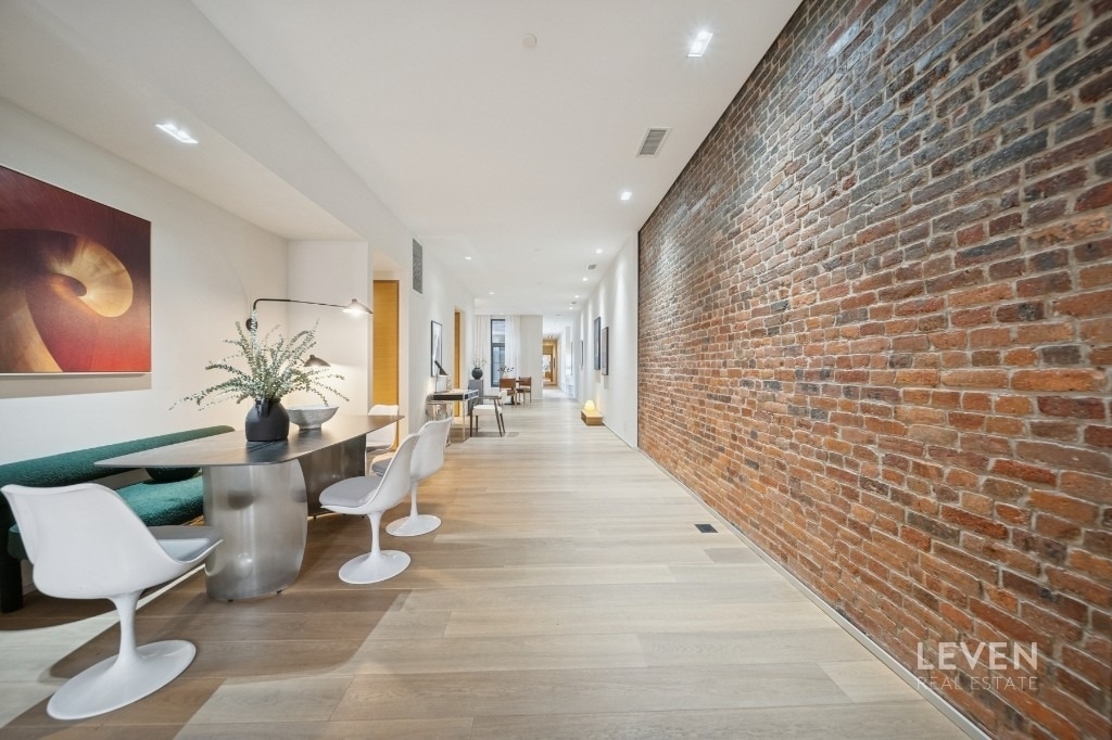 55 Warren Street - Photo 5
