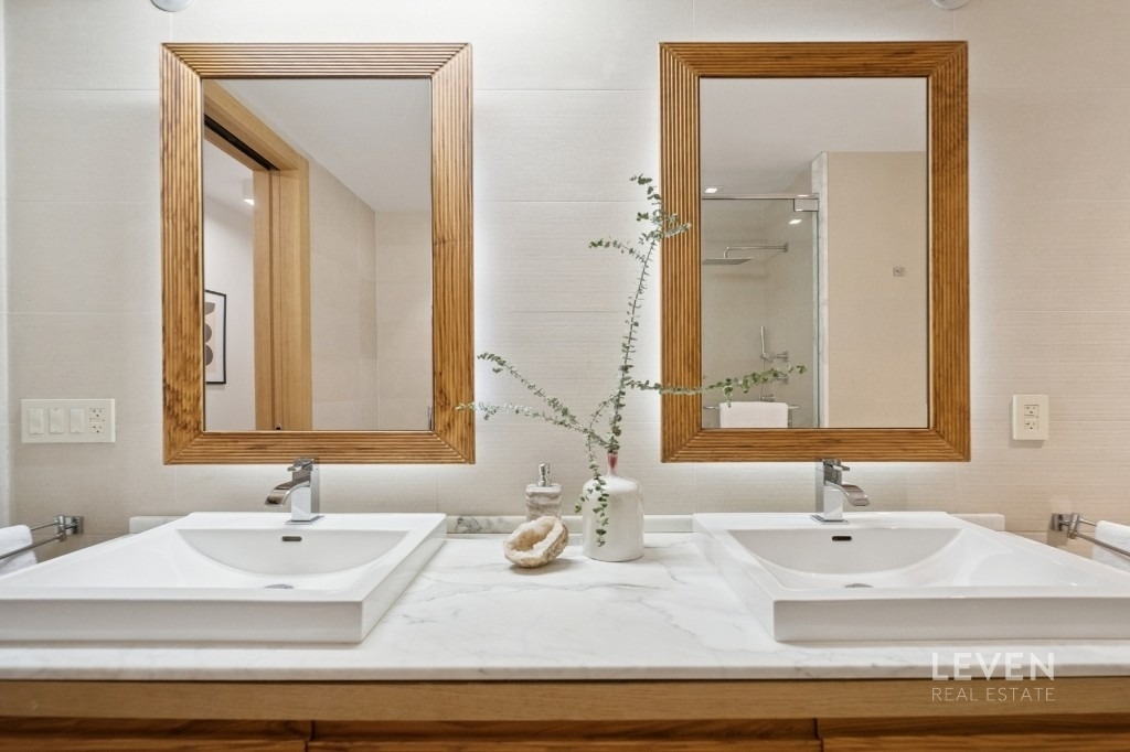 55 Warren Street - Photo 22