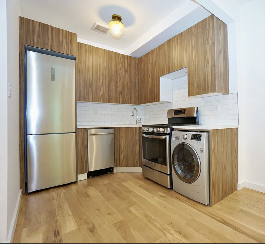 111 S 4th Street - Photo 1