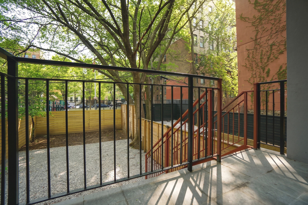 111 S 4th Street - Photo 3