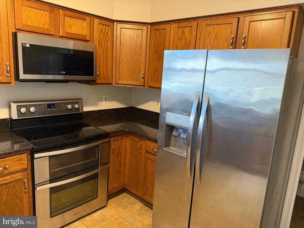 50 Dorothy Lane - Photo 8